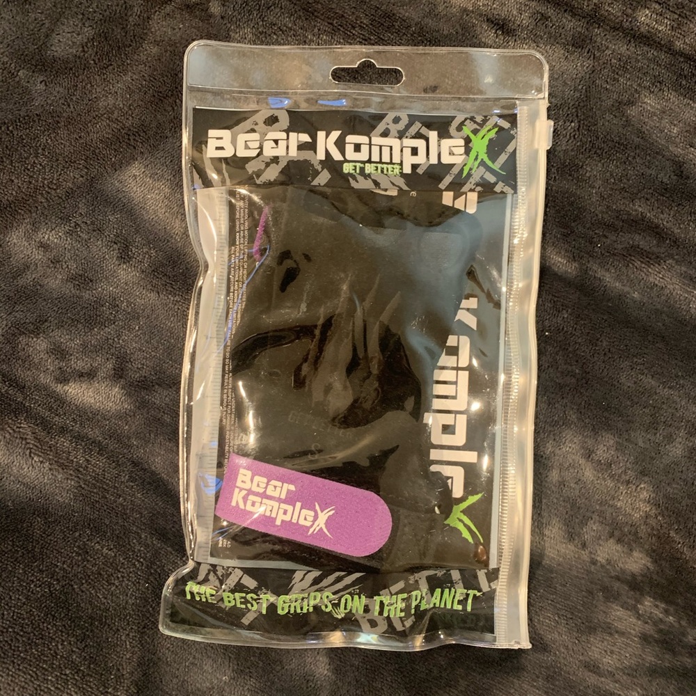 Bear Komplex grips NWT